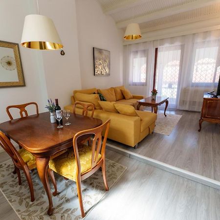 Appartement Apt Mia à Zadar Extérieur photo